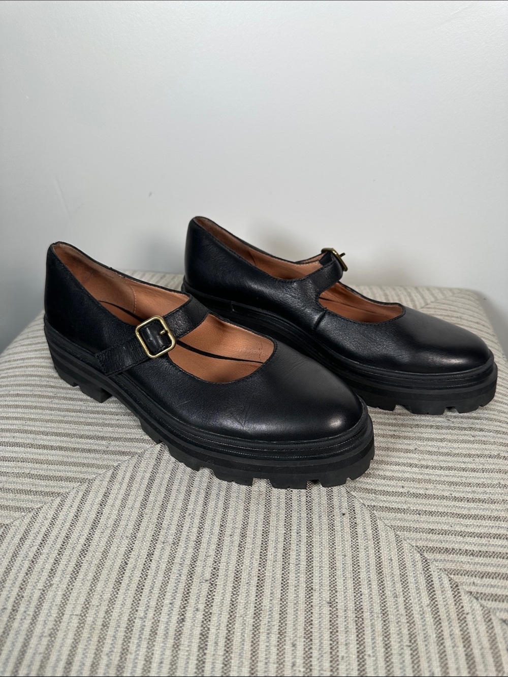 Madewell Leather Mary Jane Shoes Size 9 Black Chunky Lug Sole Buckle Flats - Picture 5 of 11